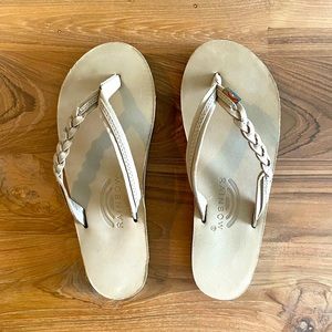 NEW Rainbow Narrow Strap Sandal Flip-flop - Size L / 8.5